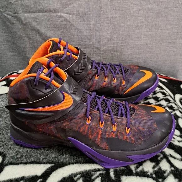 %Nike Zoom Lebron Soldier VIII 8 Basketball Shoes Size 11.5 Men A 25